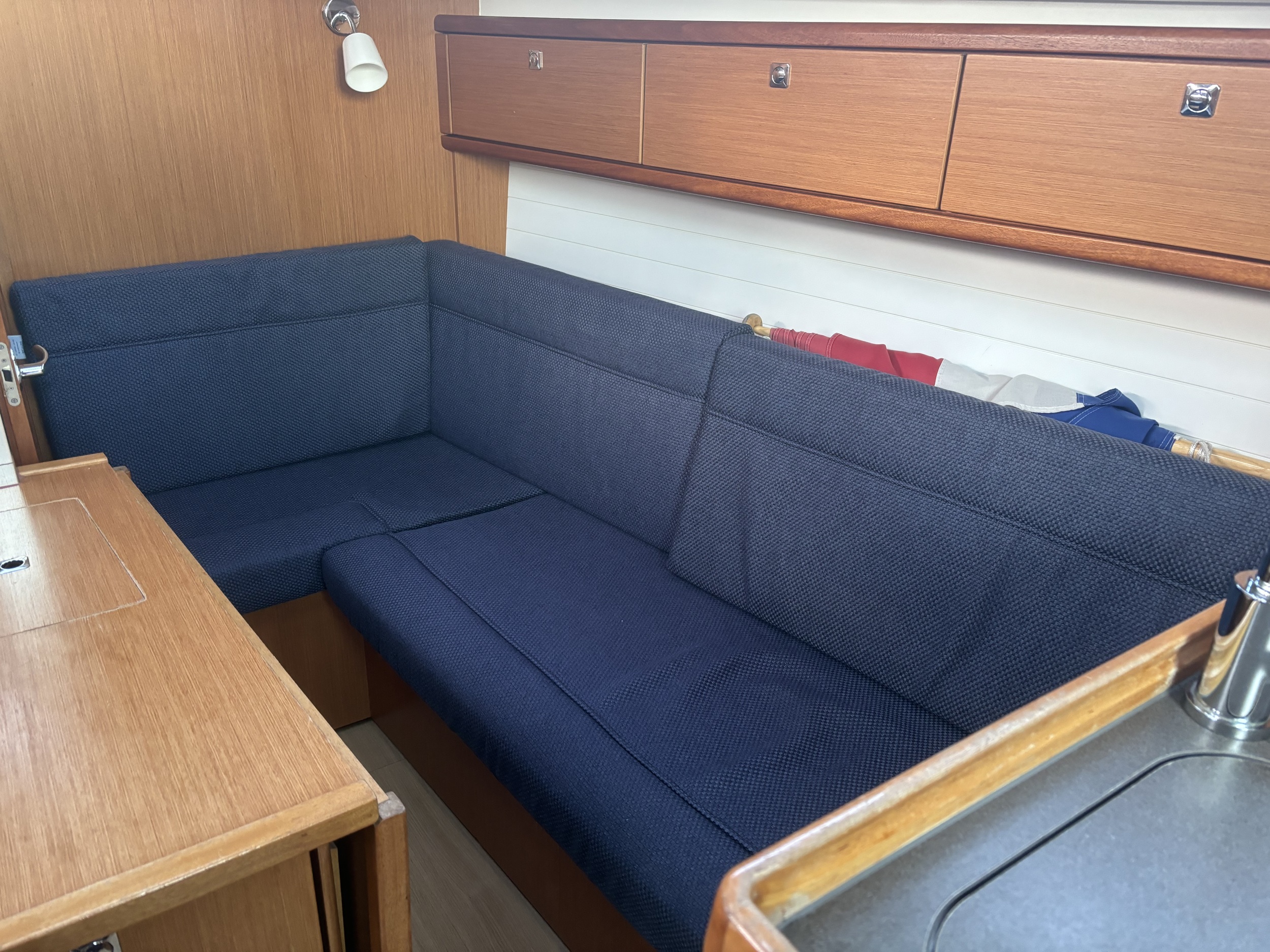Bavaria 33 Cruiser — foto 13 van 25