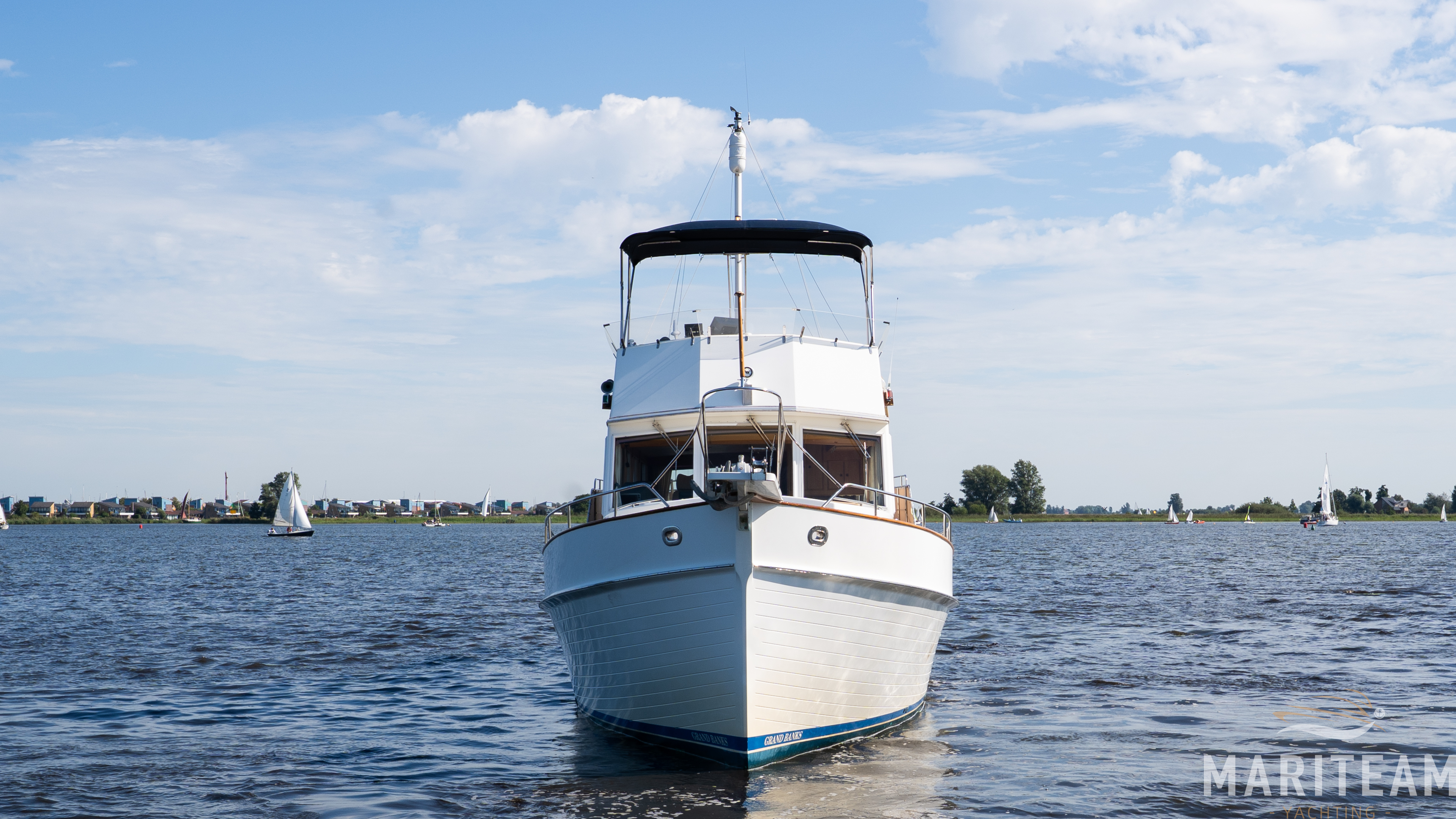hoofdmotor(en): Grand Banks 49 Motoryacht 'Spruce Goose' — foto 7 van 7