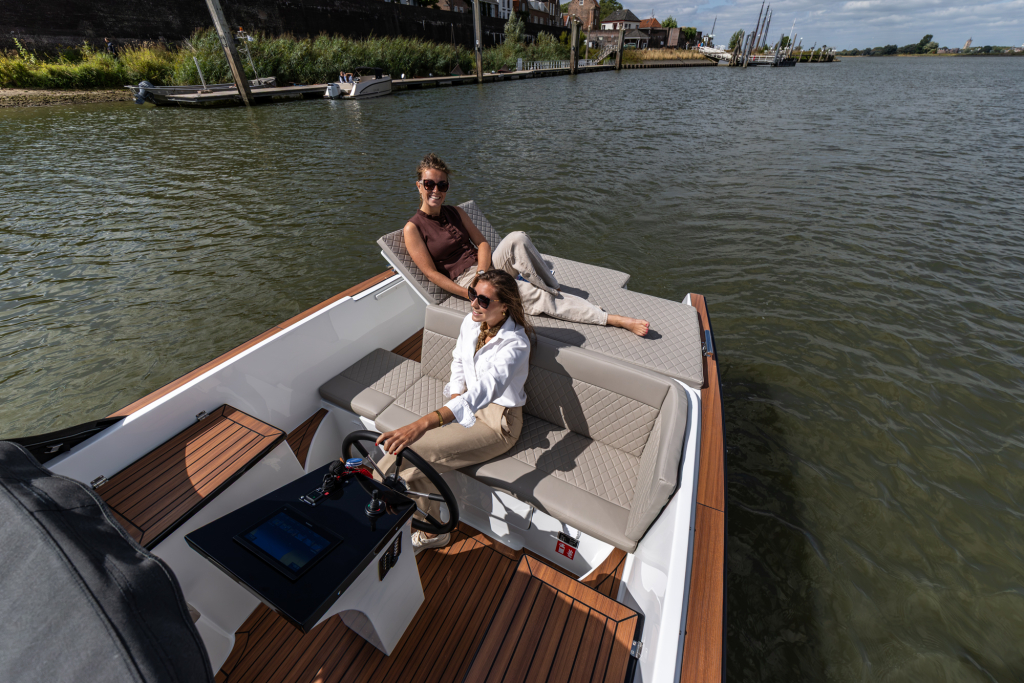 Maxima 630 Tender | Zelf samenstellen vanaf €25.950,- — foto 17 van 23