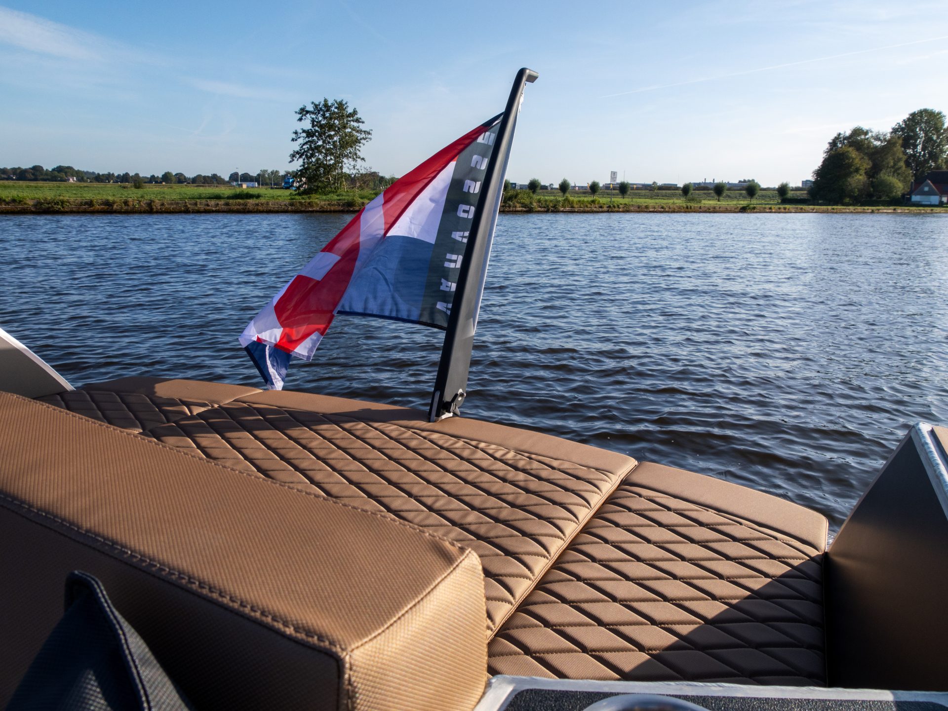 Van Vossen VanVossen E-Tender 700 — foto 6 van 9