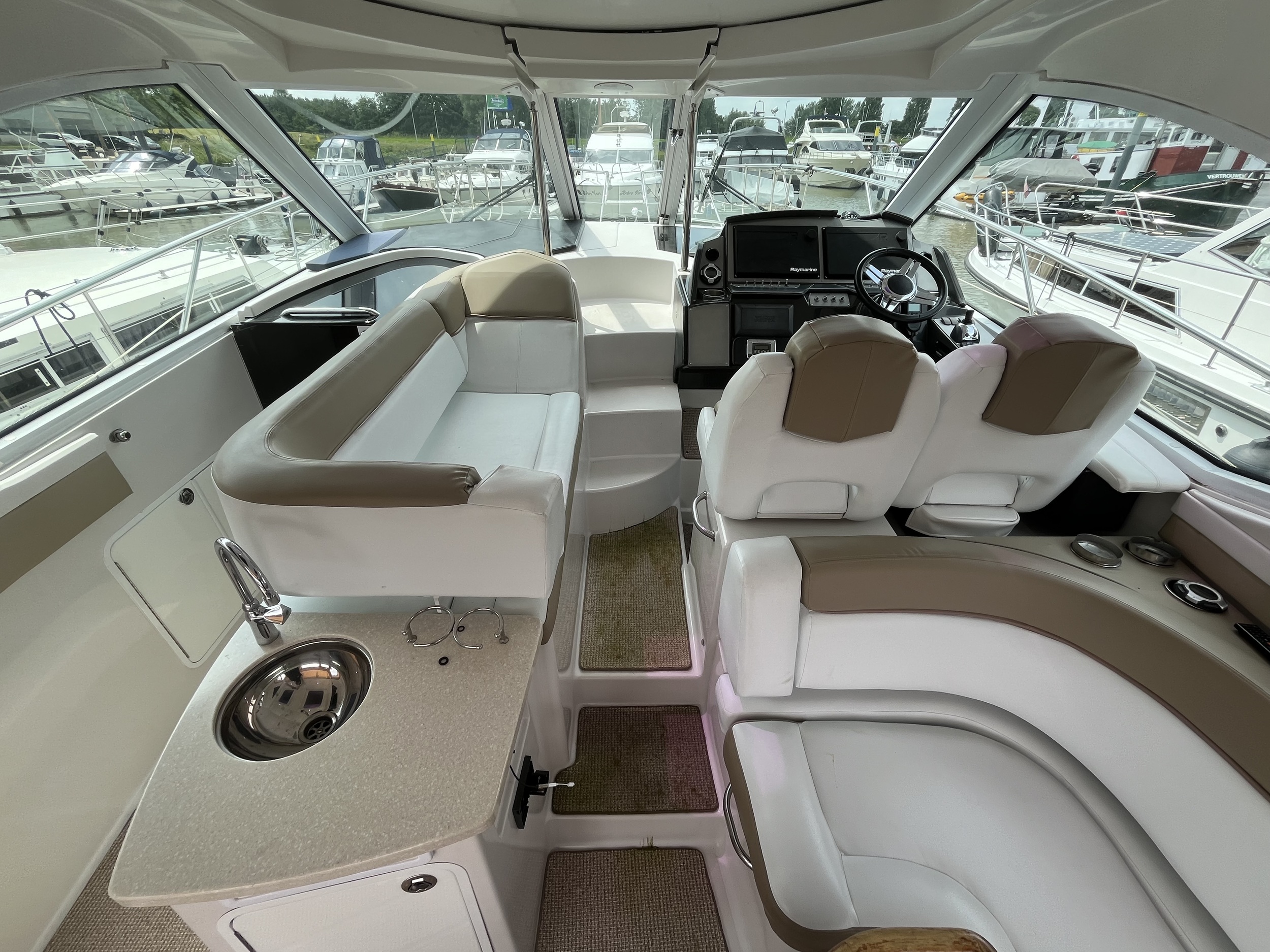 Four Winns V435 - Export — foto 10 van 73