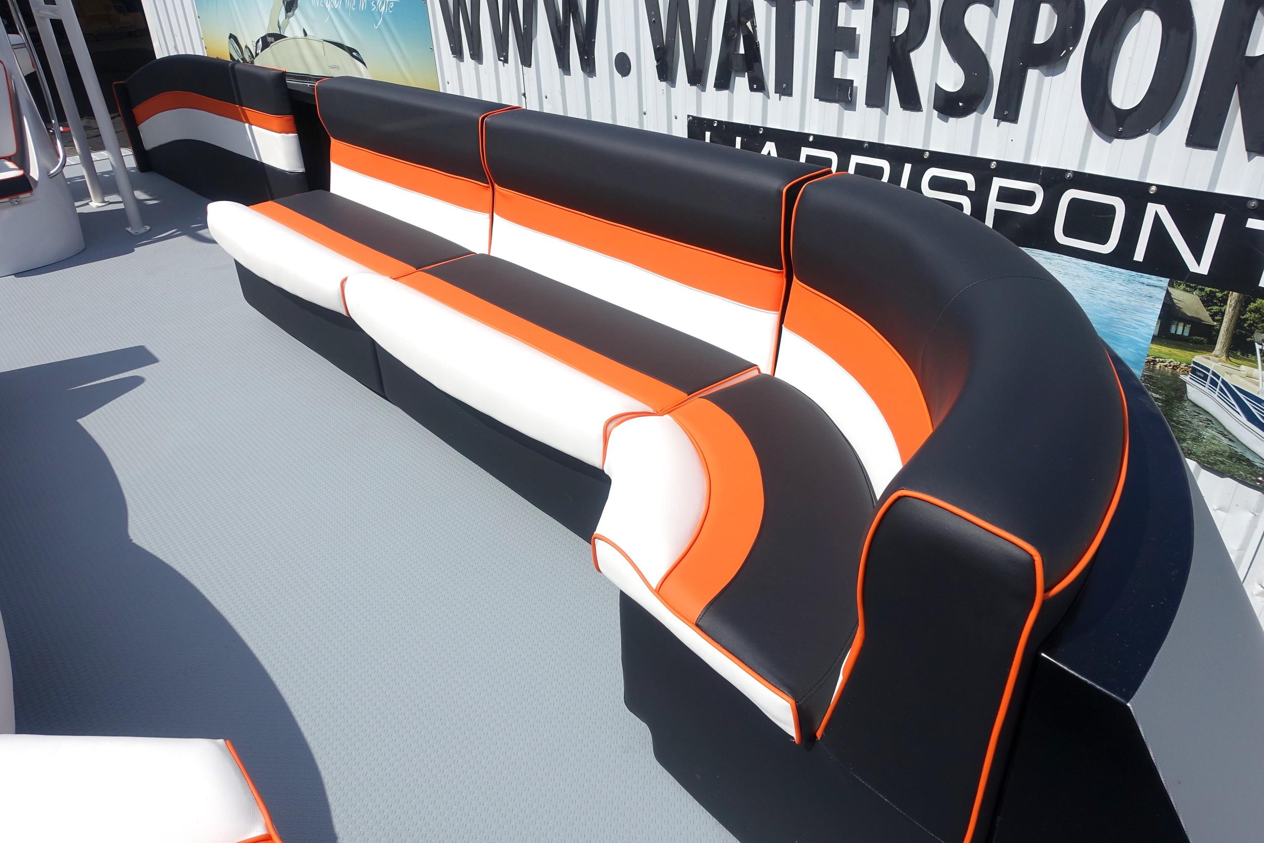 T.top Funcruiser 8.2 Verado 300 Pontoonboot — foto 19 van 42