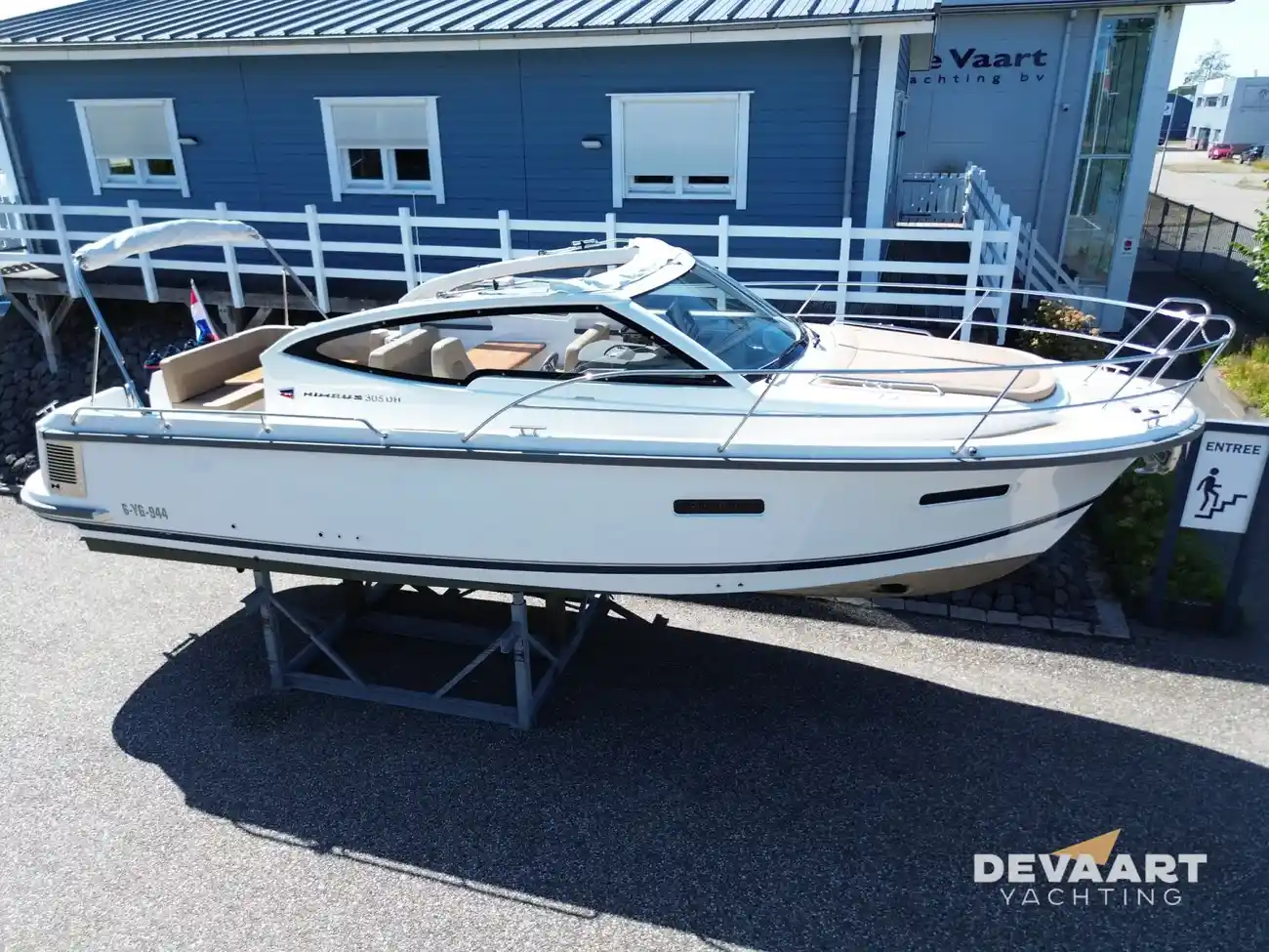 Nimbus 305 Drophead — foto 1 van 30