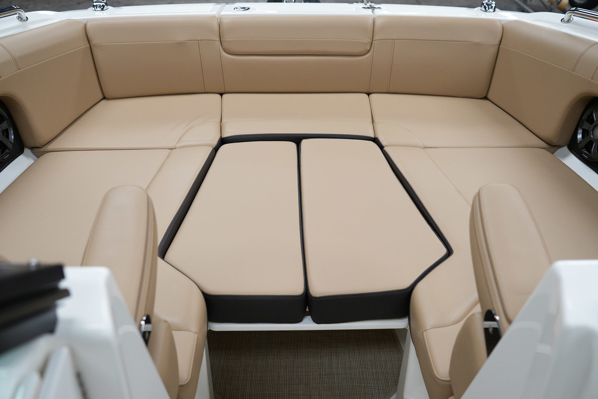 Sea Ray SDX 270 — foto 11 van 24