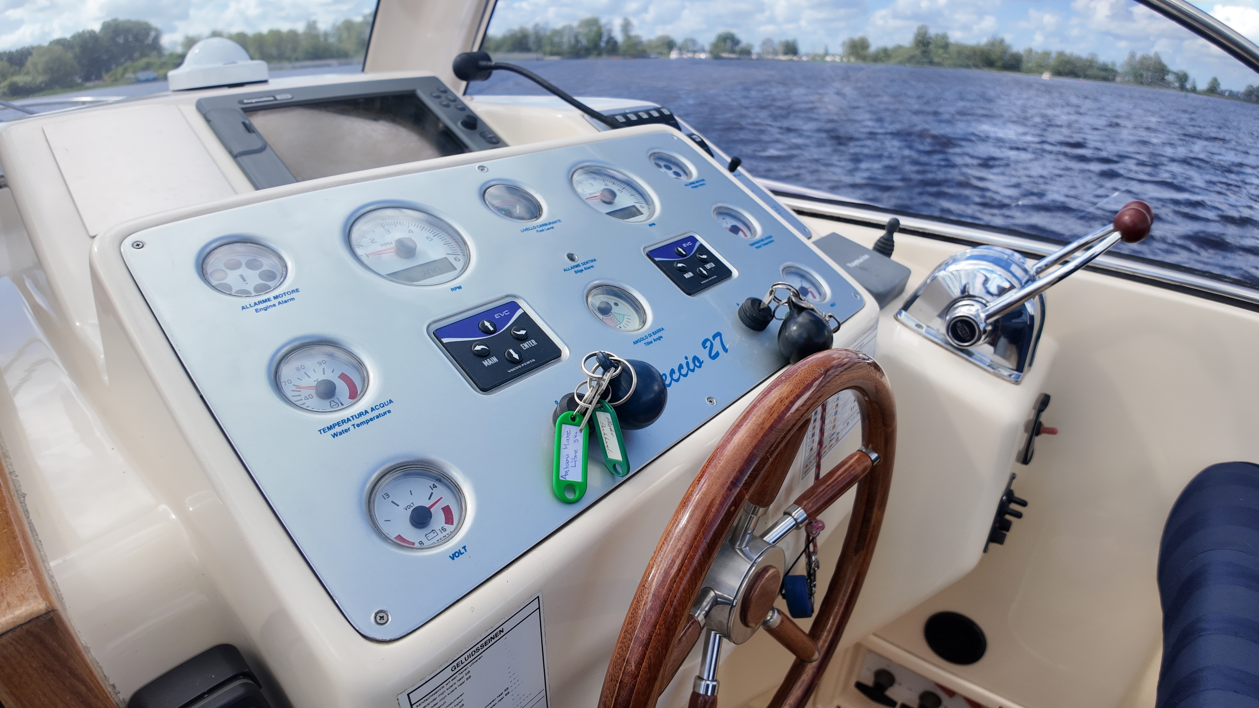 Antaris Mare Libre 940 — foto 17 van 32