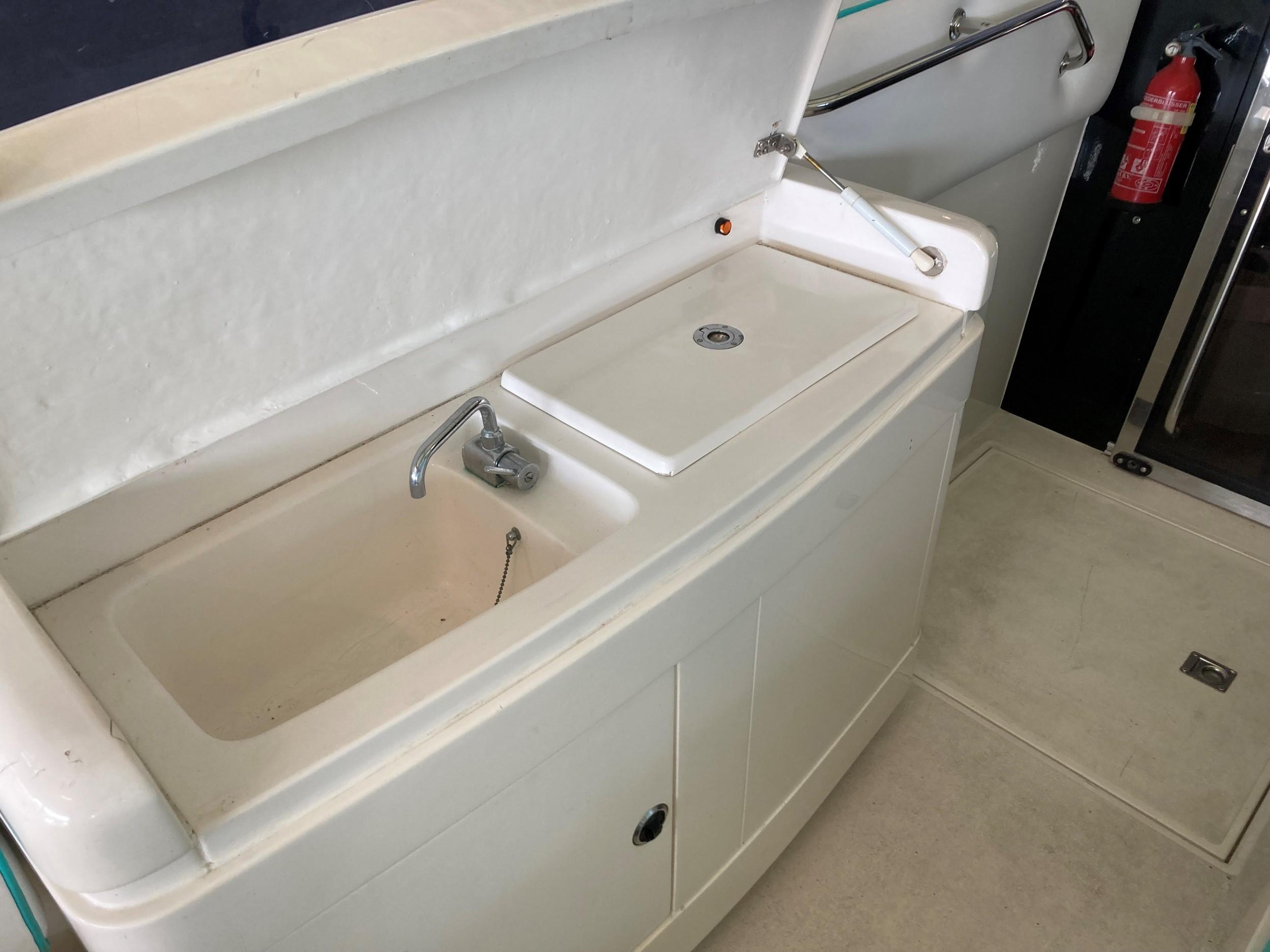 Sunseeker Thunderhawk 43 — foto 12 van 19