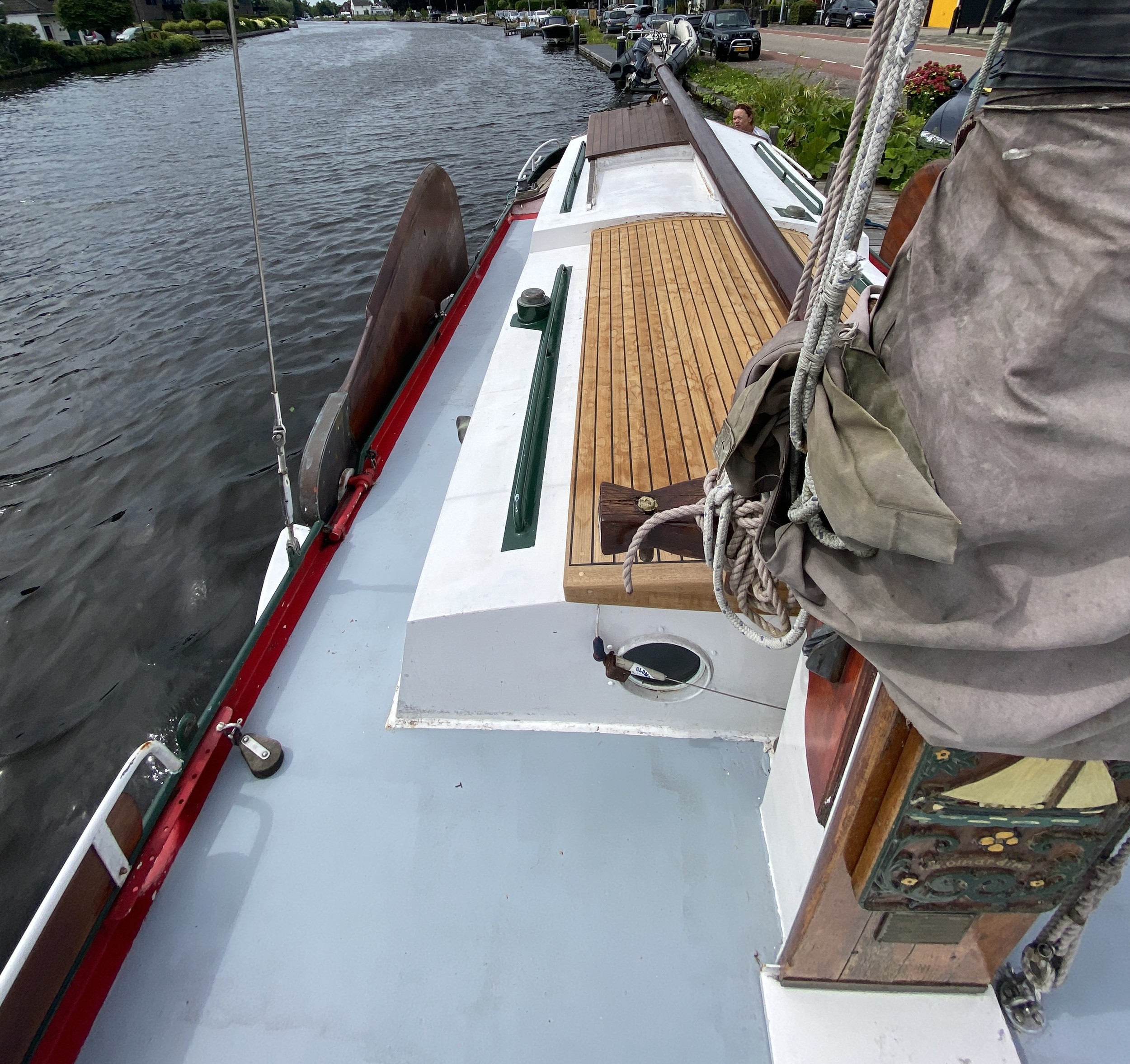 Gipon Tjalk — foto 6 van 26