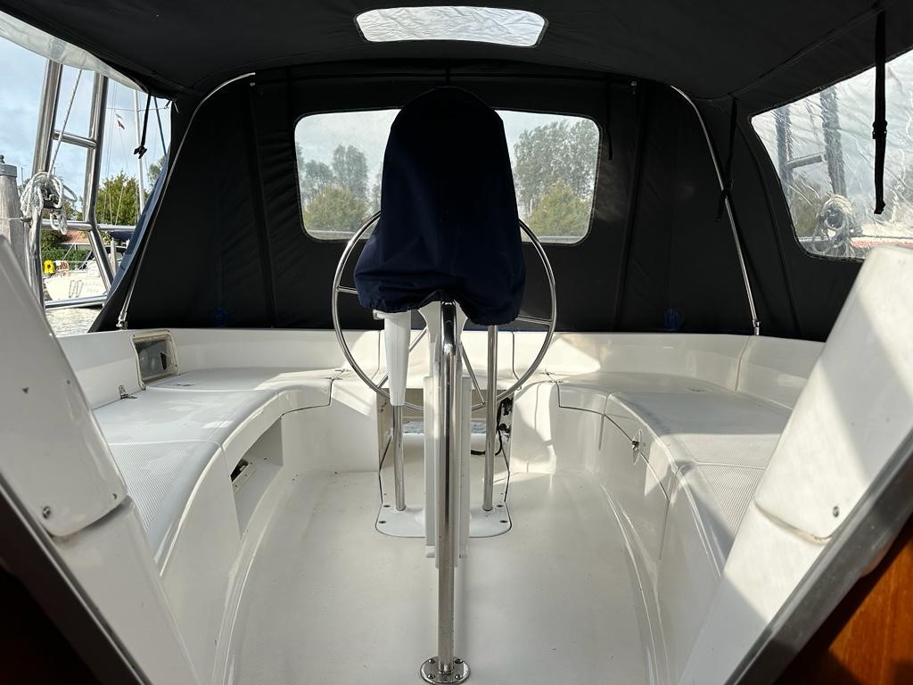 Hunter 356 — foto 60 van 72
