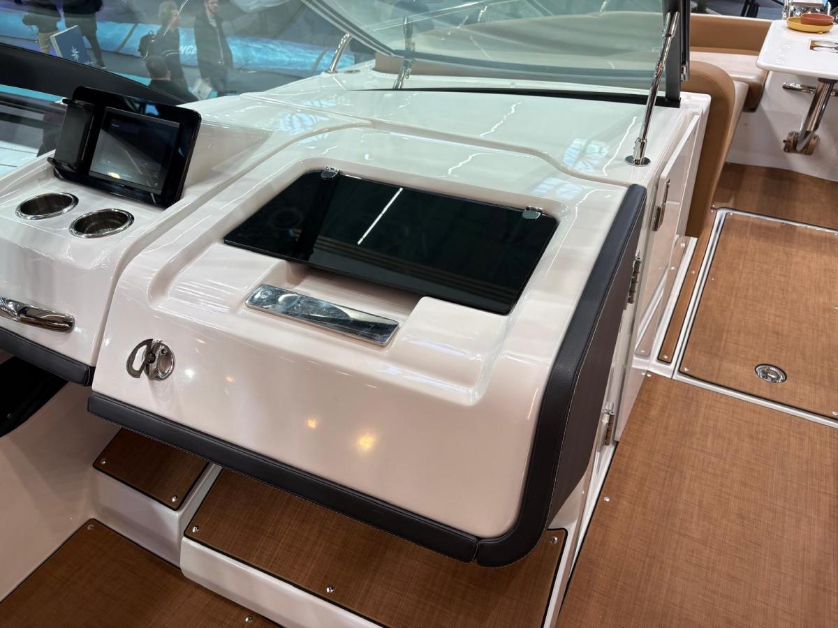Jeanneau TH33 Twin-Hull — foto 23 van 29