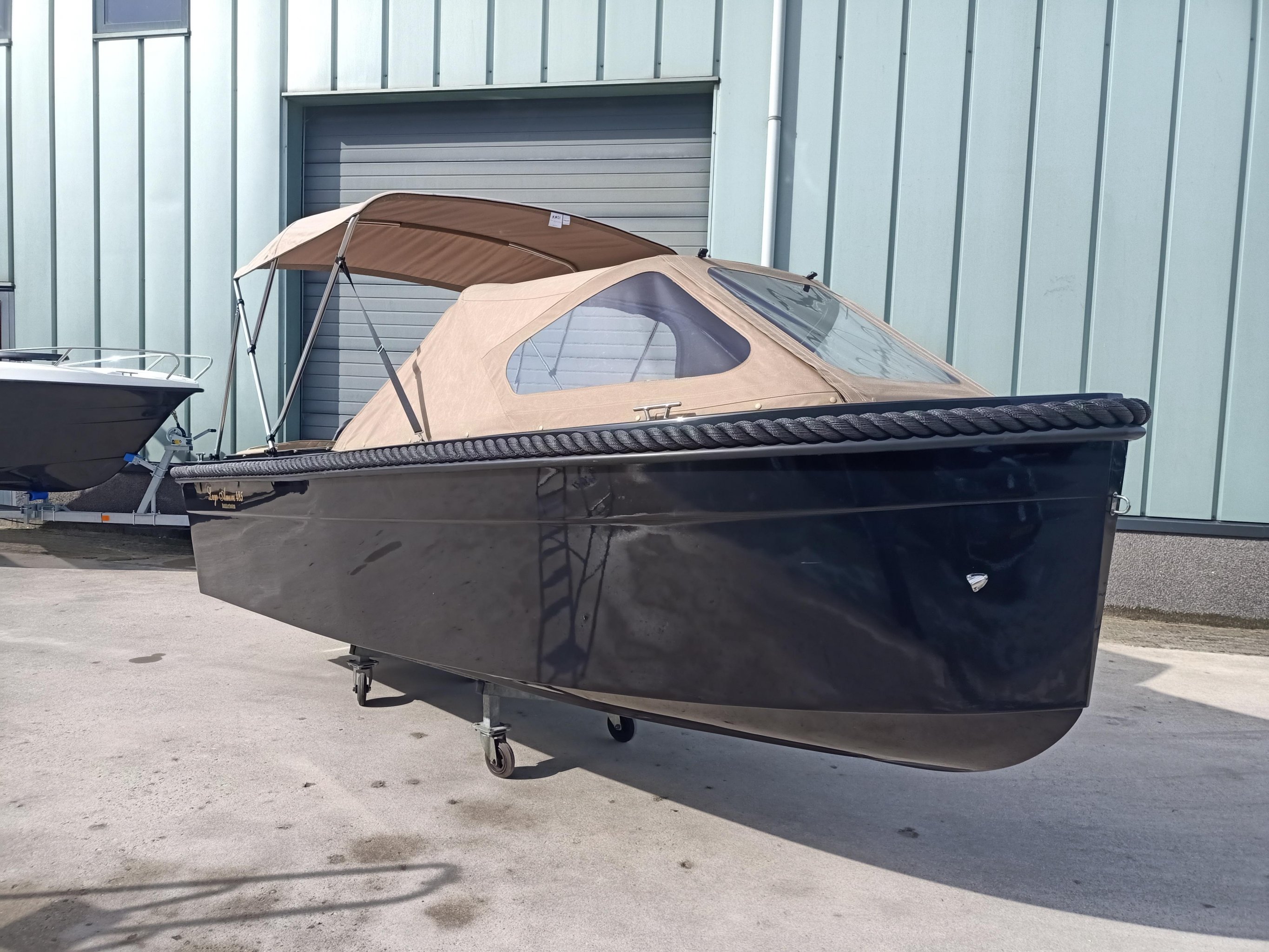Lago Amore 485 Black Edition 25pk EFI — foto 5 van 9