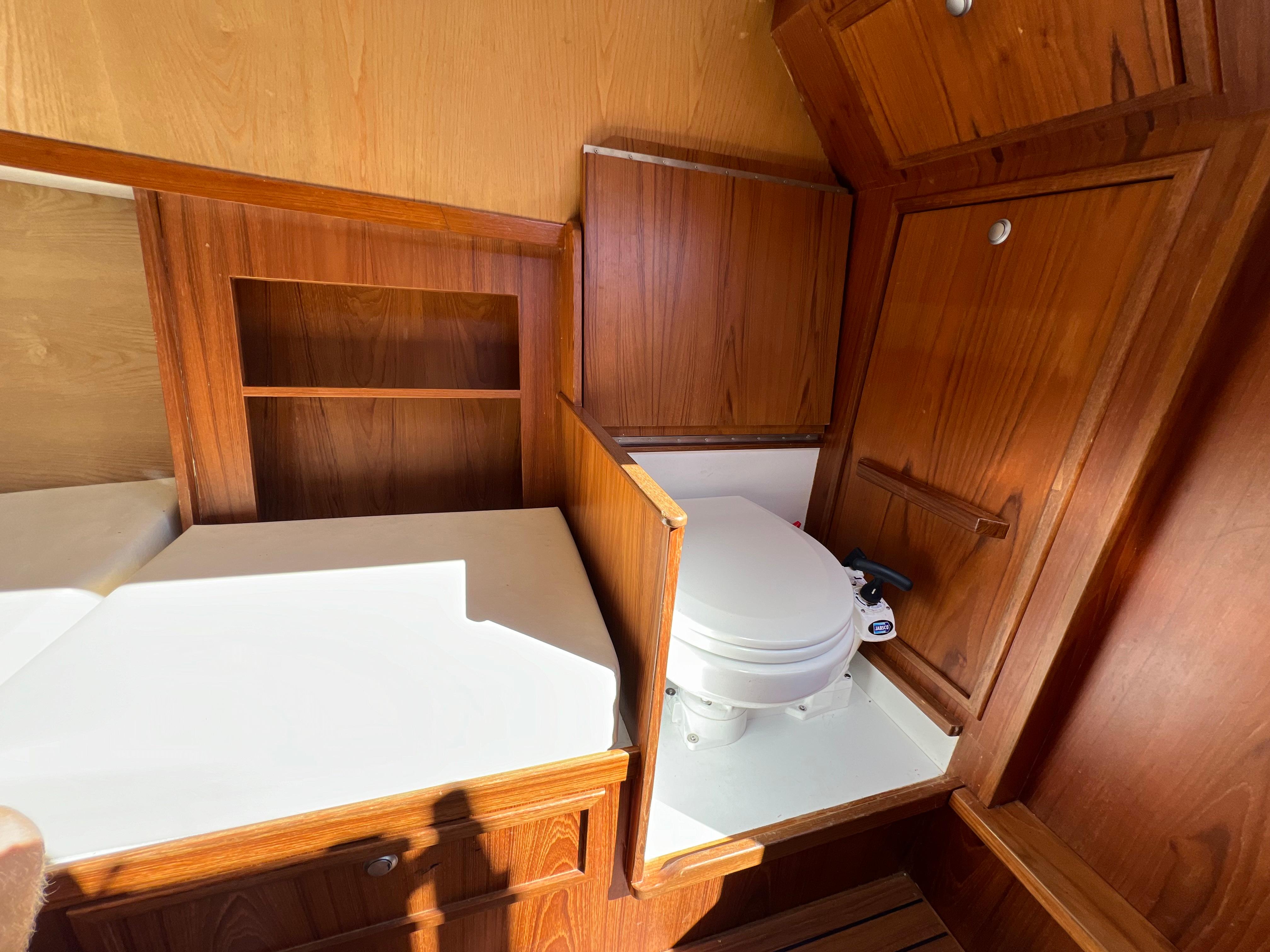 Center Console Blackfish Crossover 900 — foto 38 van 43