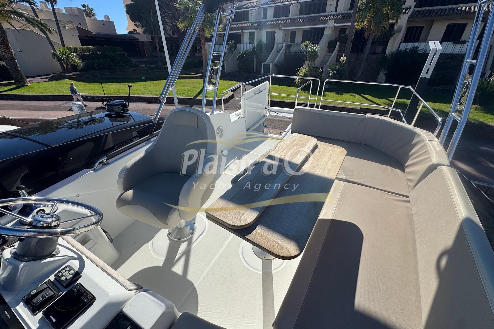 Beneteau Swift Trawler 35 — foto 11 van 57