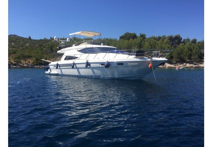 Sealine T52