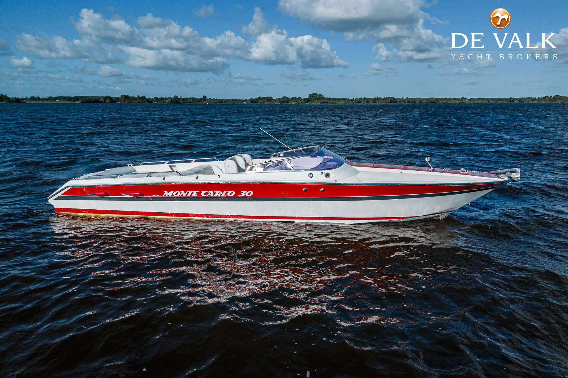 Monte Carlo Yachts Offshorer 30 — foto 3 van 44