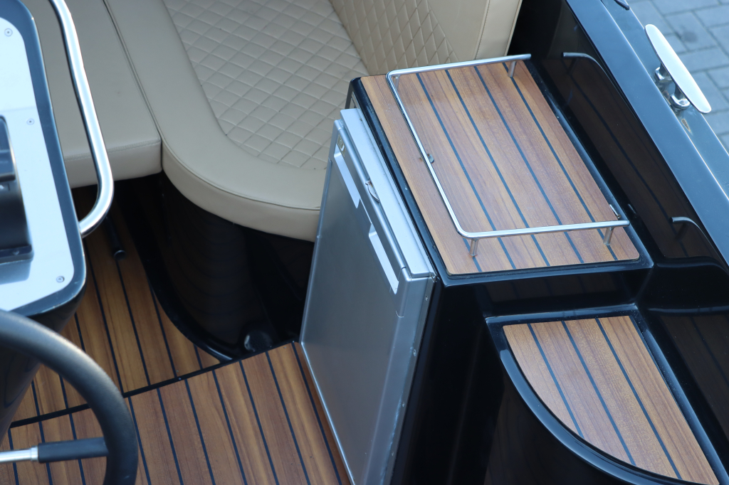 Primeur 710 Tender (Gedupliceerd) — foto 6 van 14