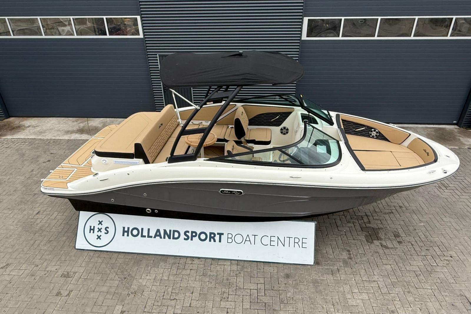 Sea Ray SPX 210 — foto 7 van 41