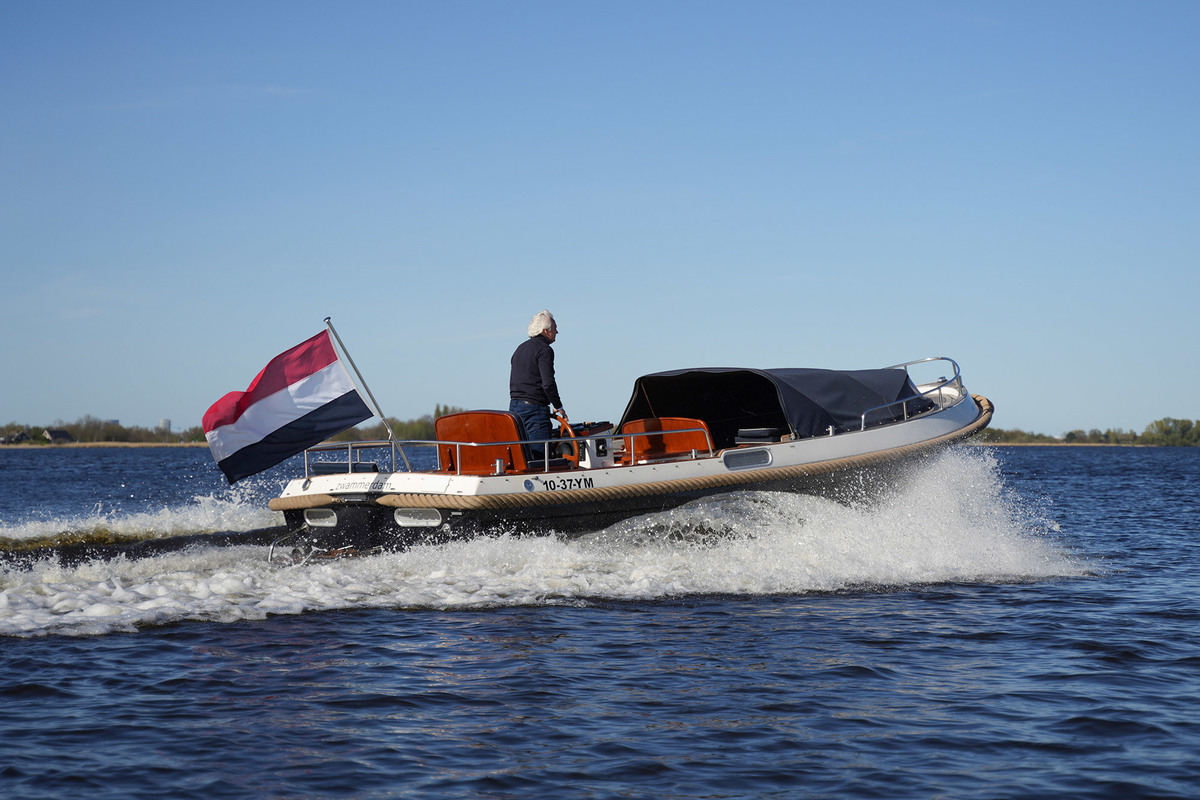 Bellus 750 — foto 3 van 41