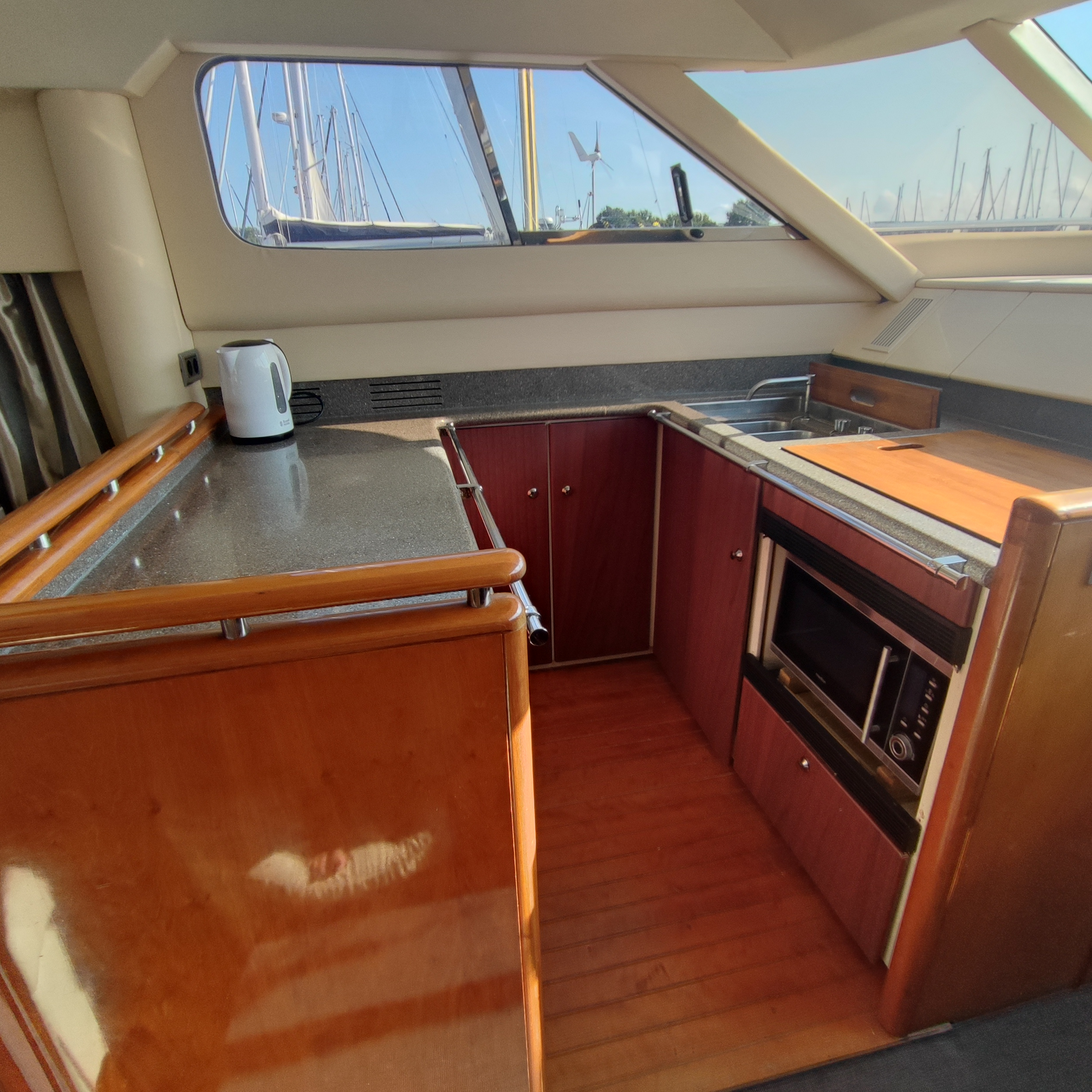 Fairline Squadron 50 — foto 8 van 24