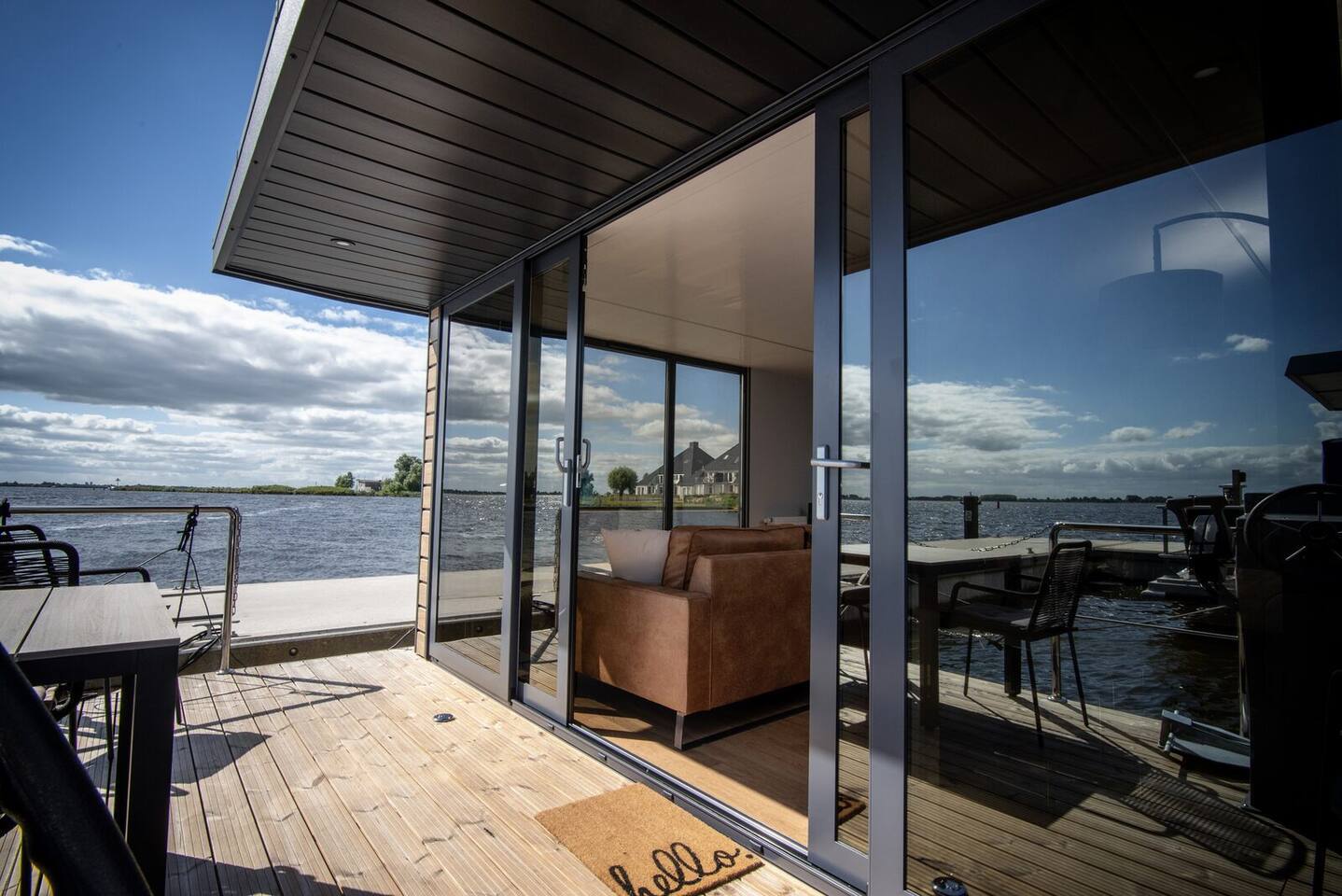 La Mare Houseboat Apartboat XL — foto 5 van 16