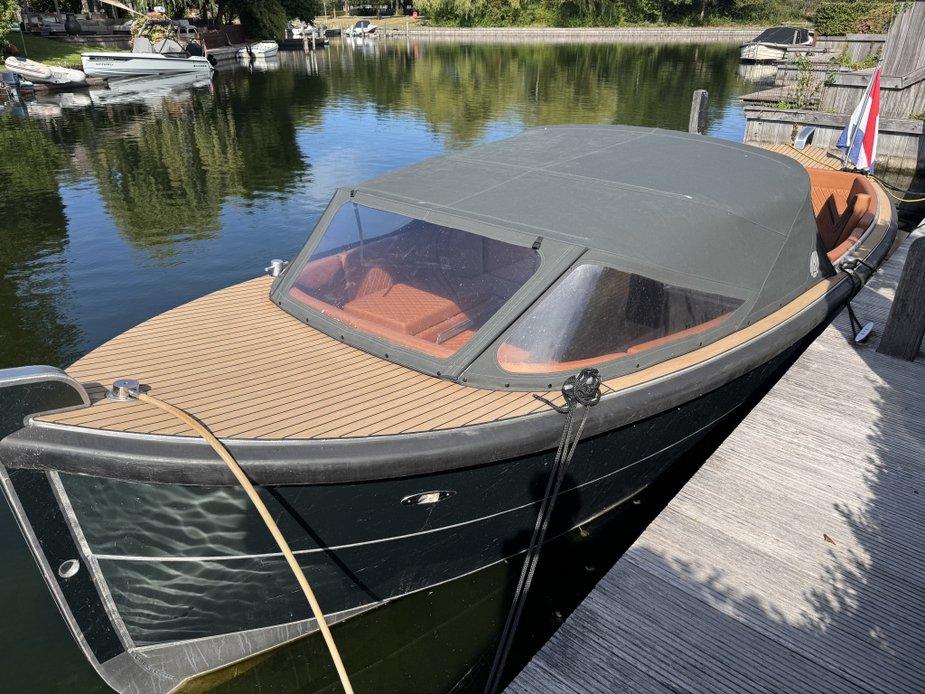 AluShip E-700 sloep — foto 19 van 32