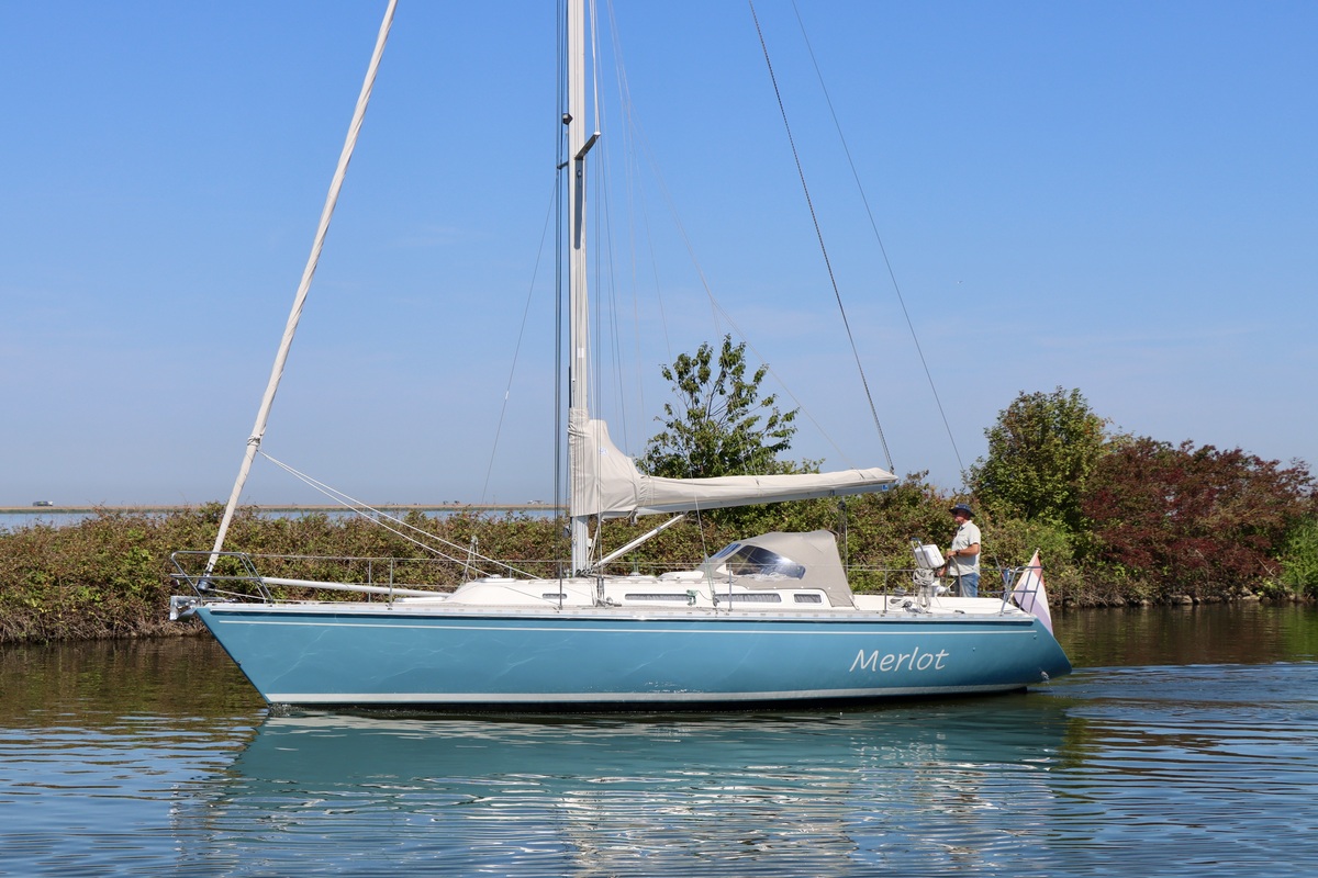 Spirit 37
