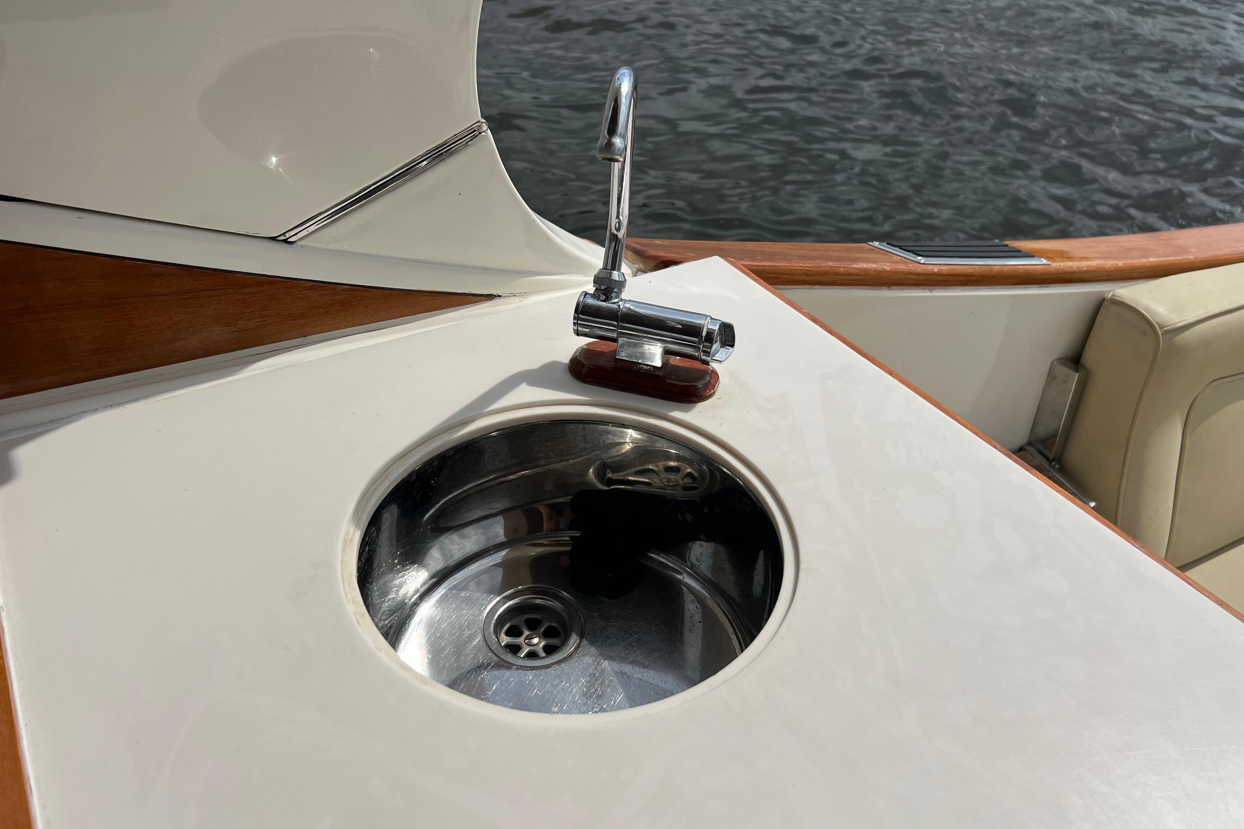 Long Island 40 Runabout — foto 32 van 71
