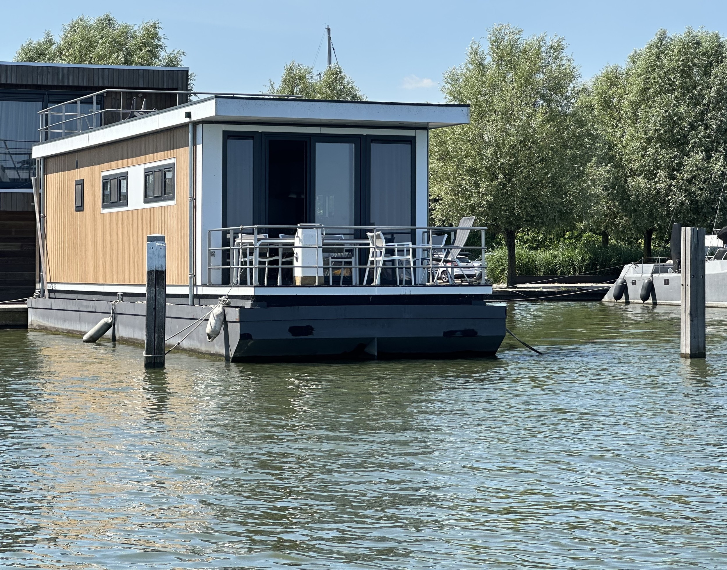 Vamos 46 Houseboat Met Ligplaats Beschikbaar — foto 2 van 29