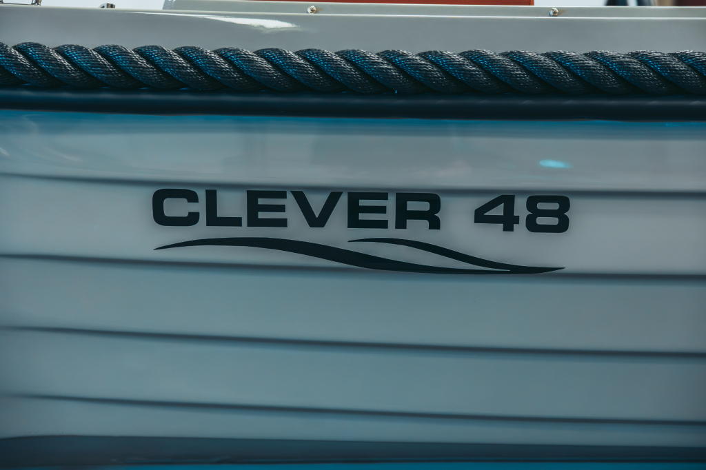 Clever 48 - DIRECT en VAARKLAAR leverbaar incl. gratis ligplaats voor 2026 in onze haven! — foto 4 van 8