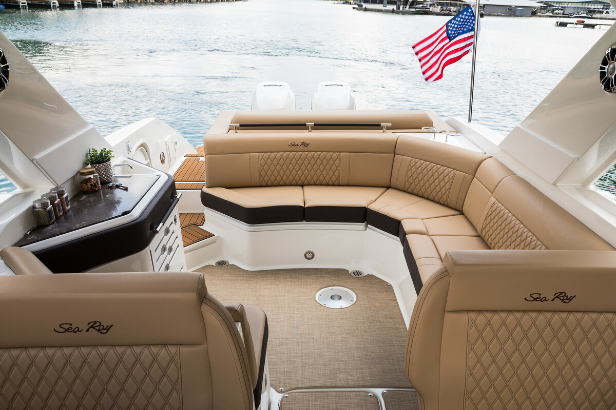Sea Ray SLX 310 Outboard — foto 12 van 29