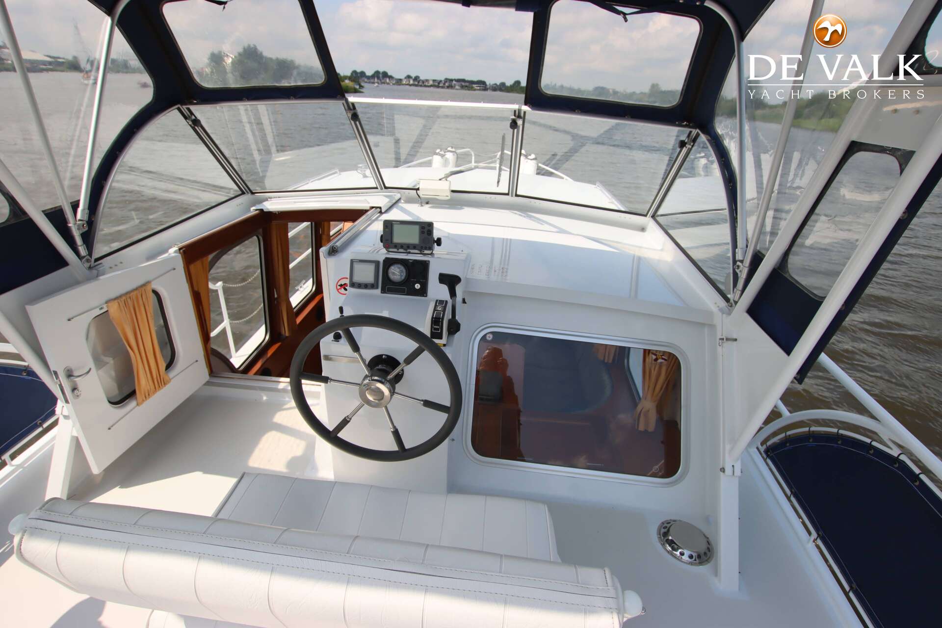 Pedro Skiron 35 — foto 5 van 33