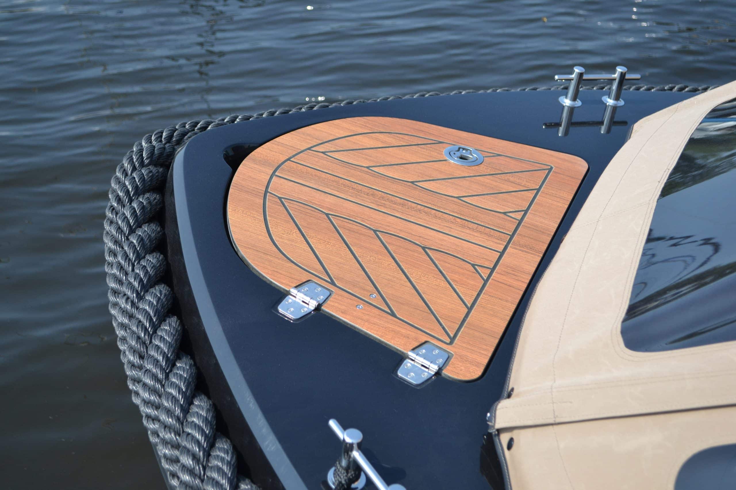 Corsiva 650 Tender — foto 12 van 15