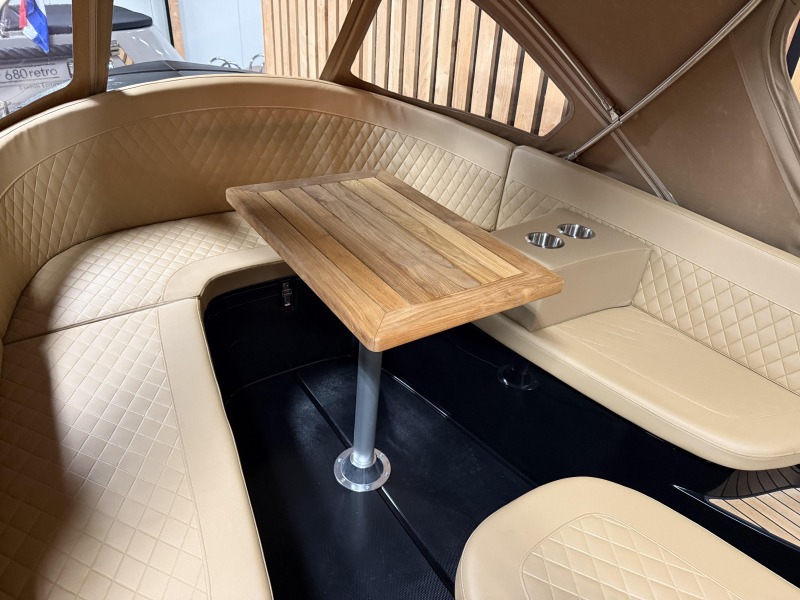 Oud Huijzer 600 Deluxe 60pk Suzuki — foto 10 van 12
