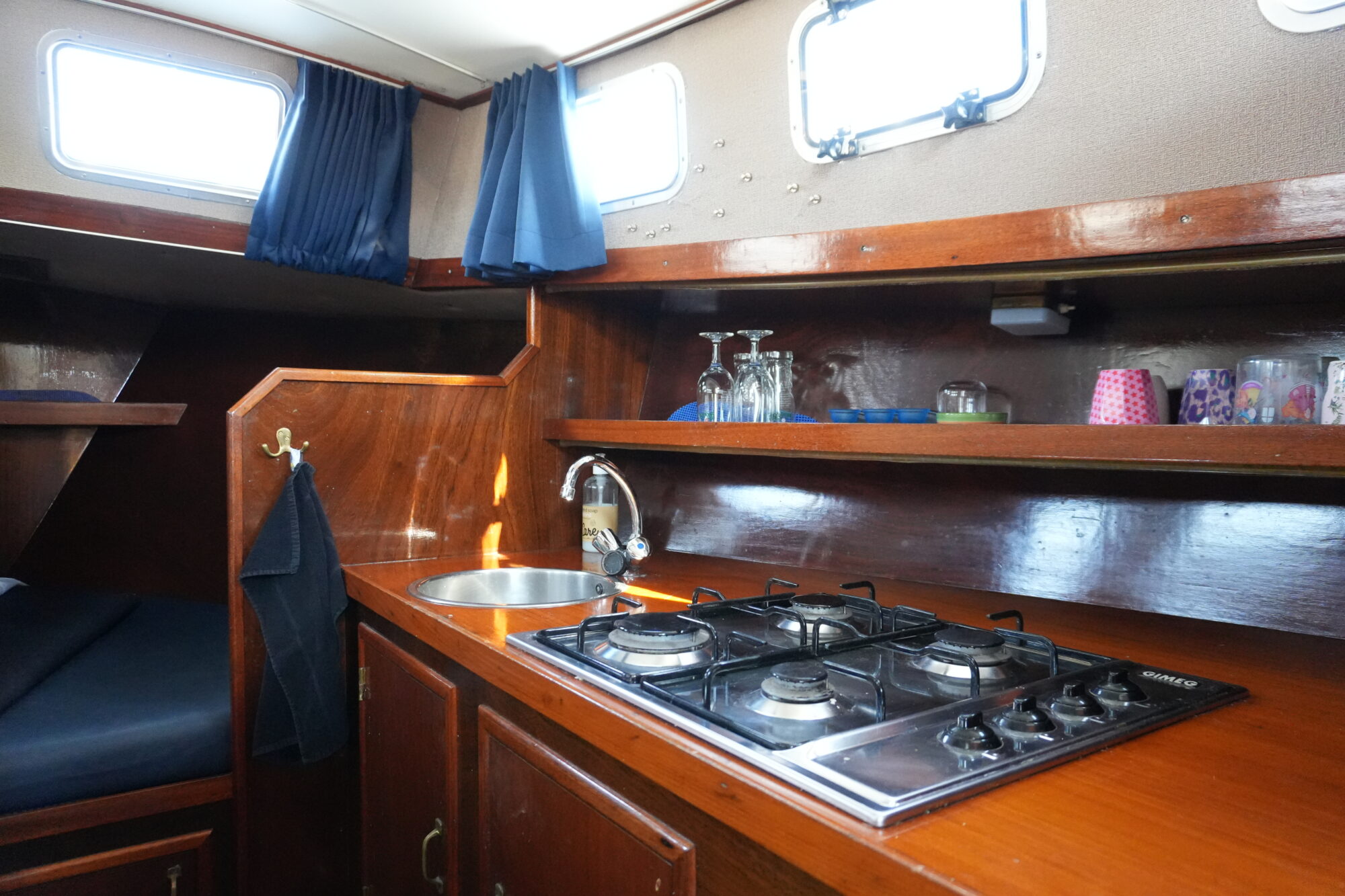 Curtevenne 10.50 AK Cabrio — foto 24 van 41