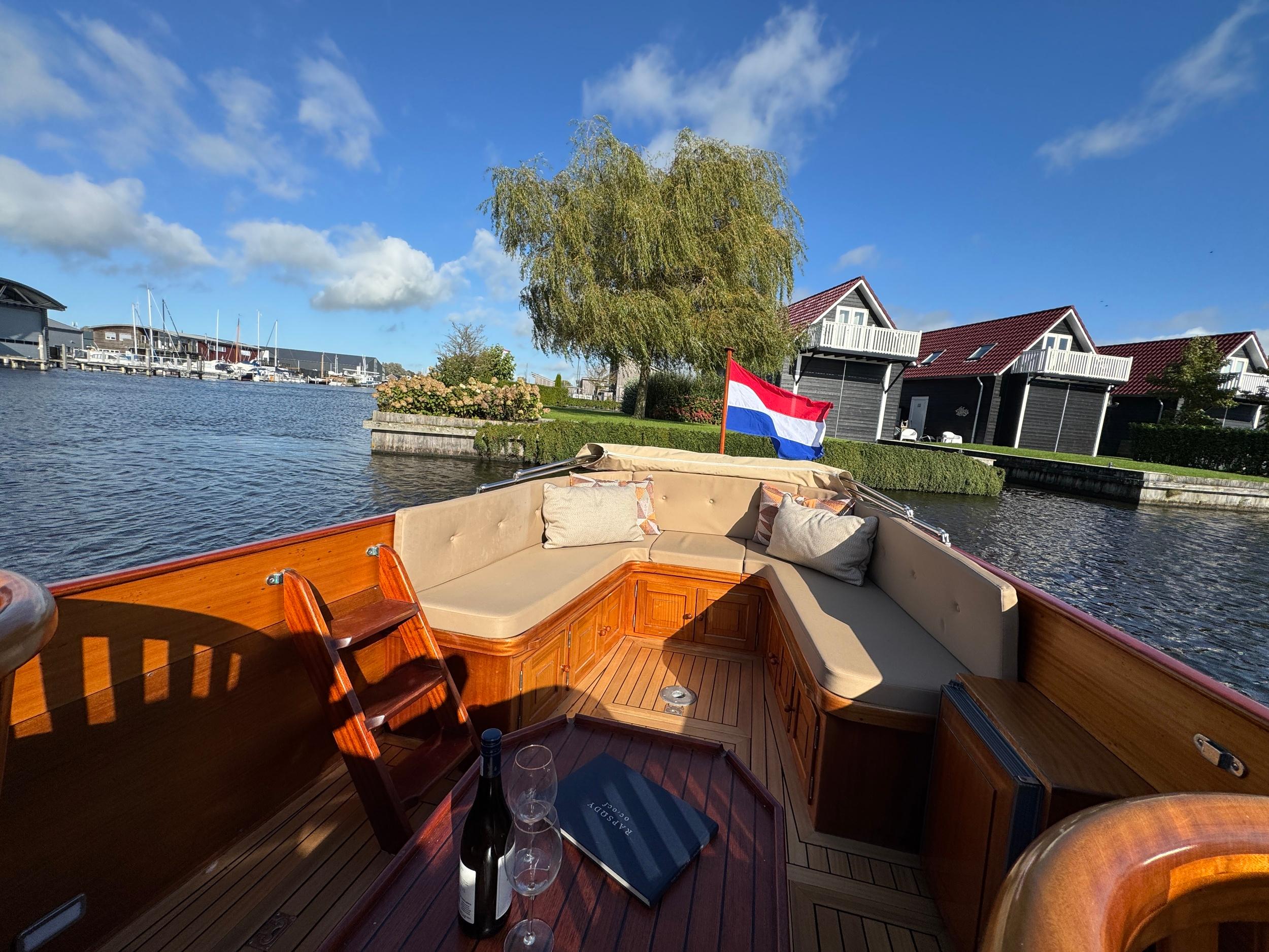Rapsody 29 Ft. OC-F — foto 10 van 36