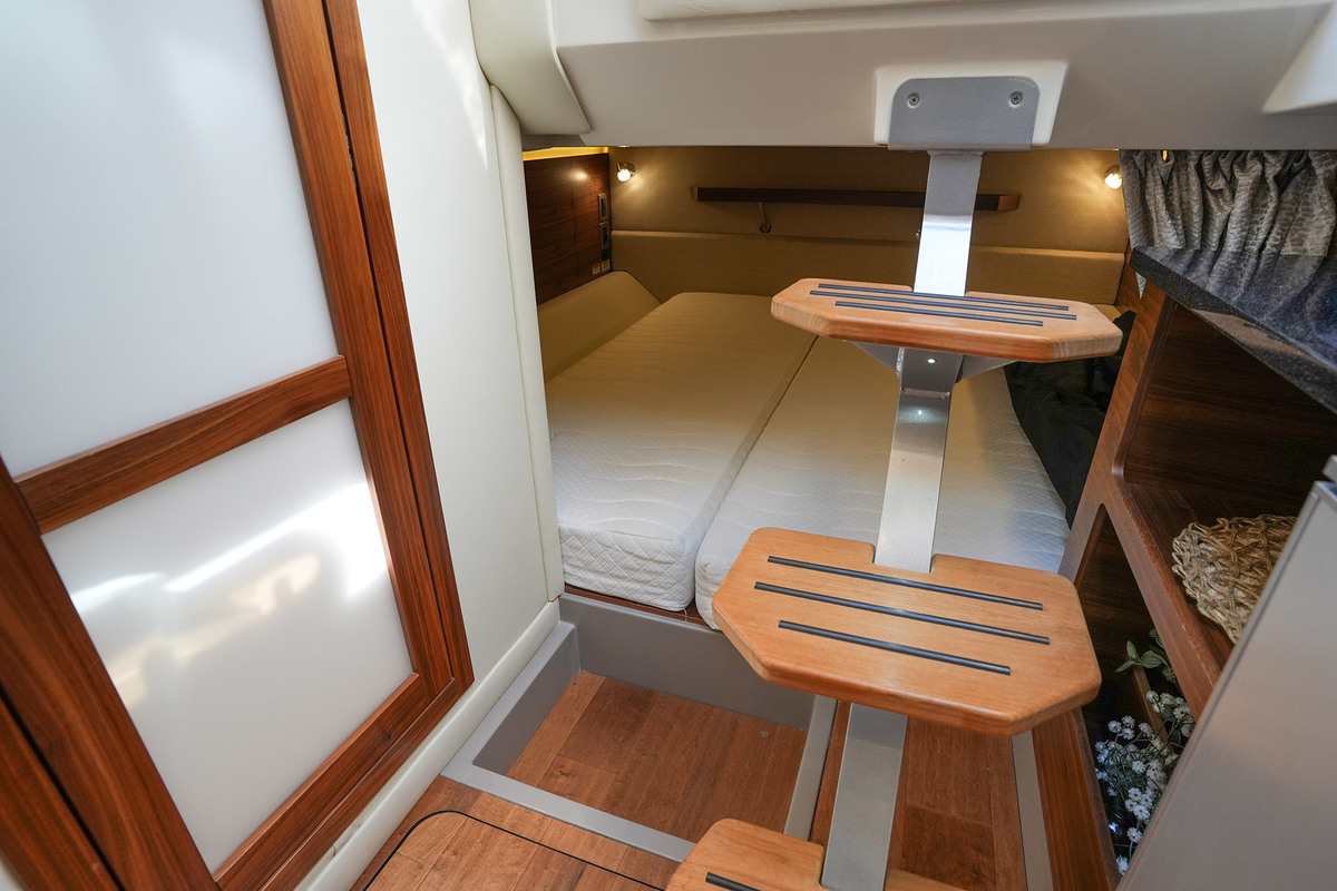 Sea Ray Sundancer 290 — foto 56 van 76