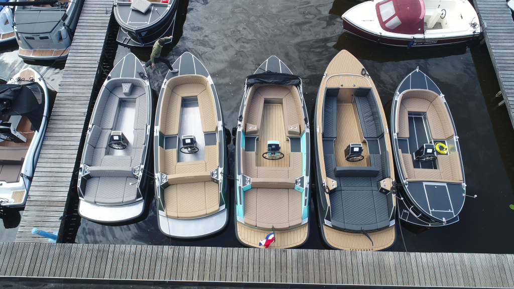 Van Vossen 700 e tender DEMO elektrisch — foto 6 van 6