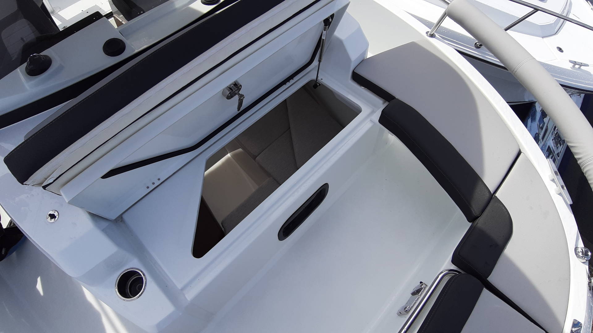 Jeanneau Merry Fisher 795 SPORT S2 — foto 9 van 42