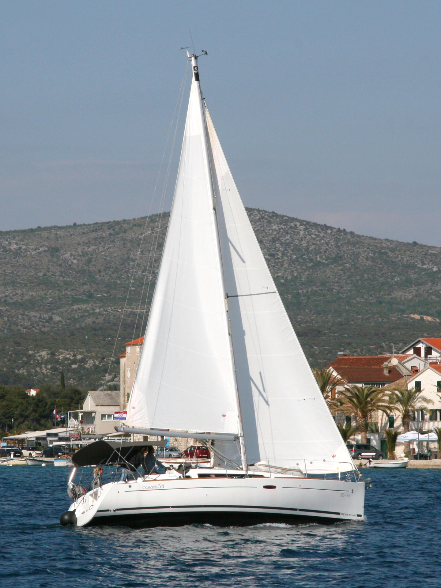 Beneteau Oceanis 34 — foto 8 van 19