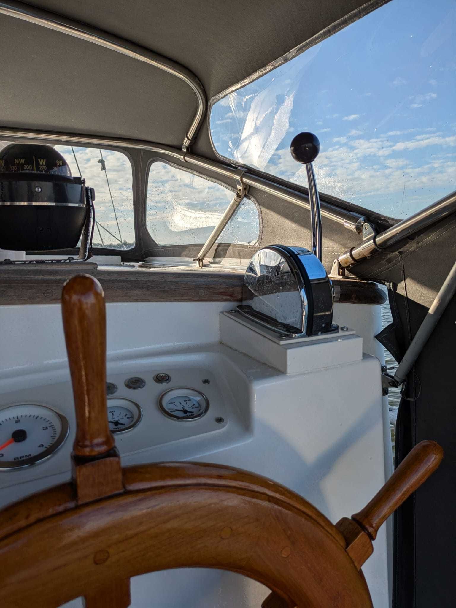 Island Trader 40 — foto 11 van 39