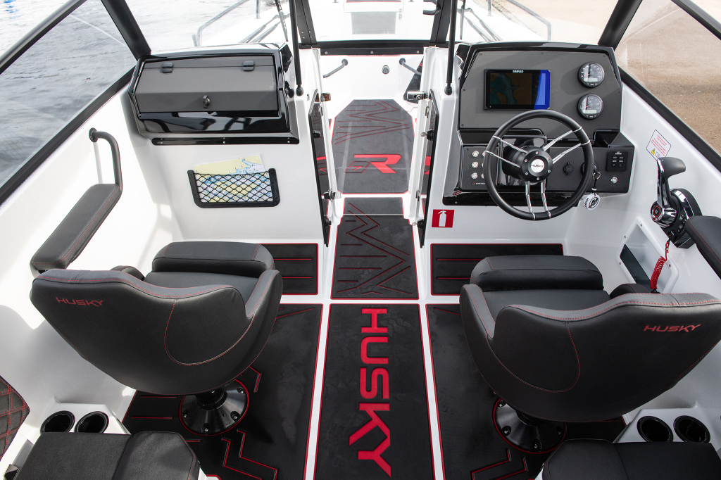 Husky R7 — foto 10 van 18