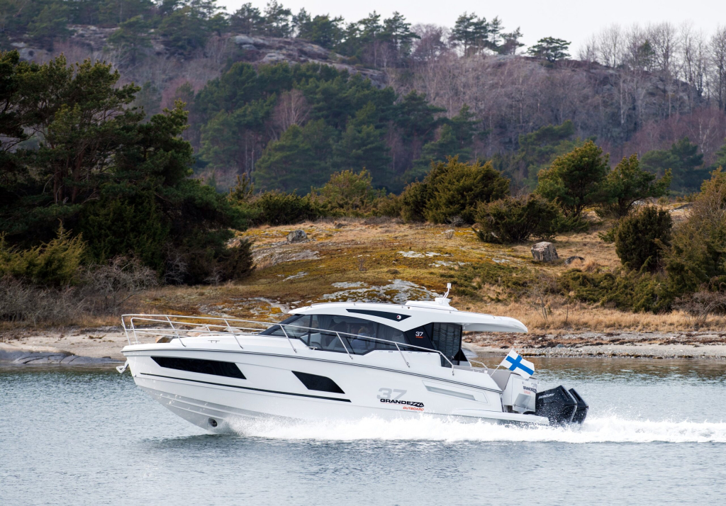 Grandezza 37 Outboard (Hybride varen mogelijk) — foto 10 van 22