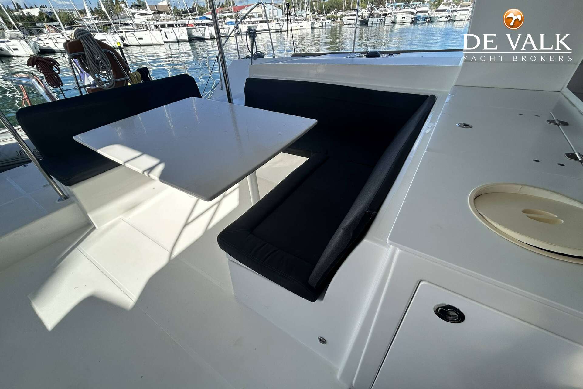 Lagoon 450 — foto 18 van 44