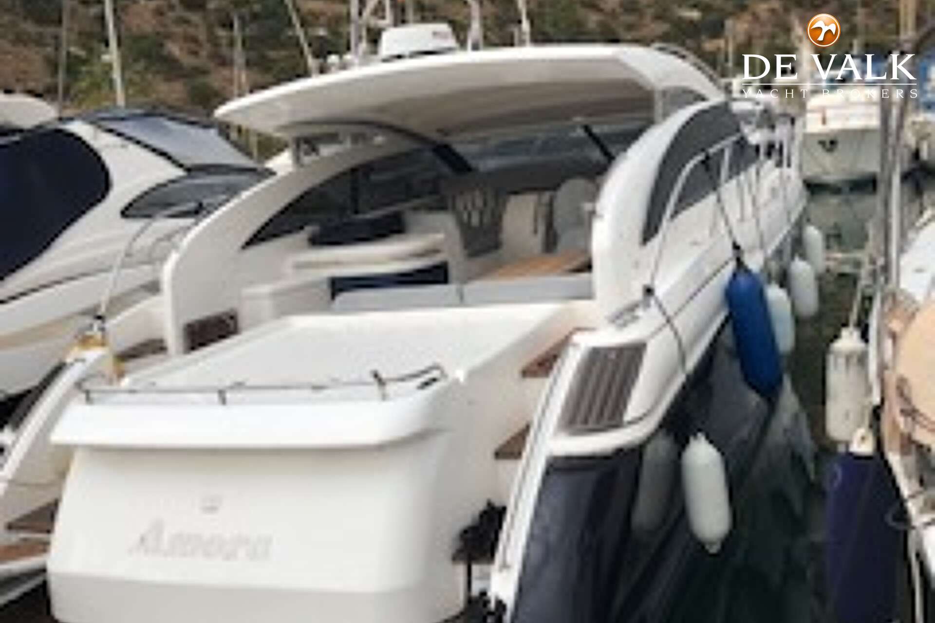 Princess V42 — foto 3 van 30