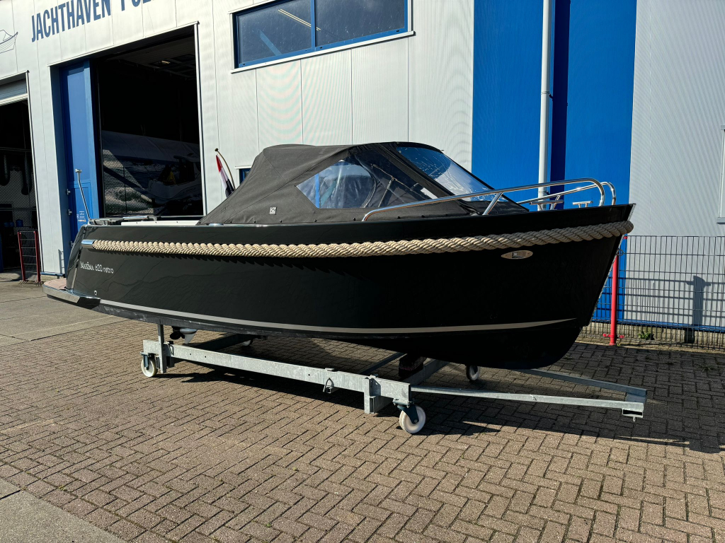 Maxima 620 MC Retro met Honda 30pk — foto 2 van 17