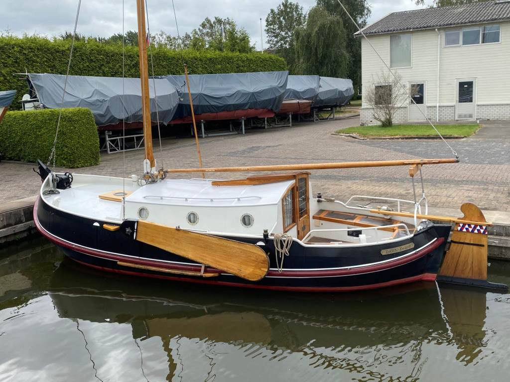 Zwarte Zwaan Vollenhovense Bol 8.50m. — foto 3 van 13