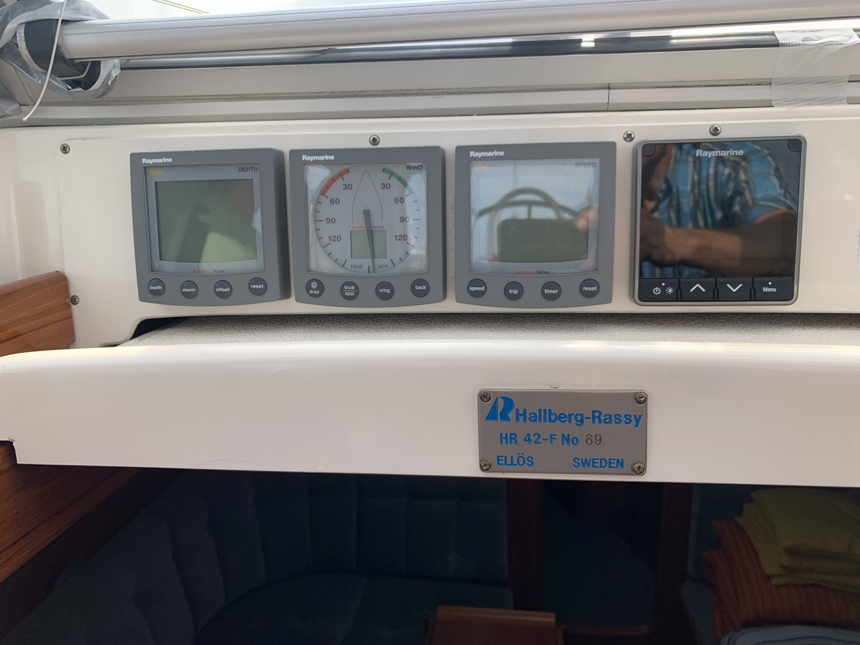 Hallberg-Rassy 42 — foto 19 van 77