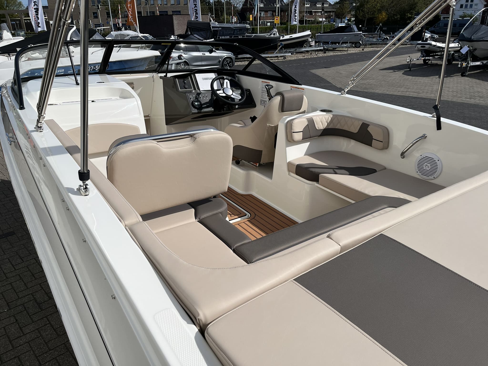 Bayliner VR6 Bowrider — foto 8 van 31