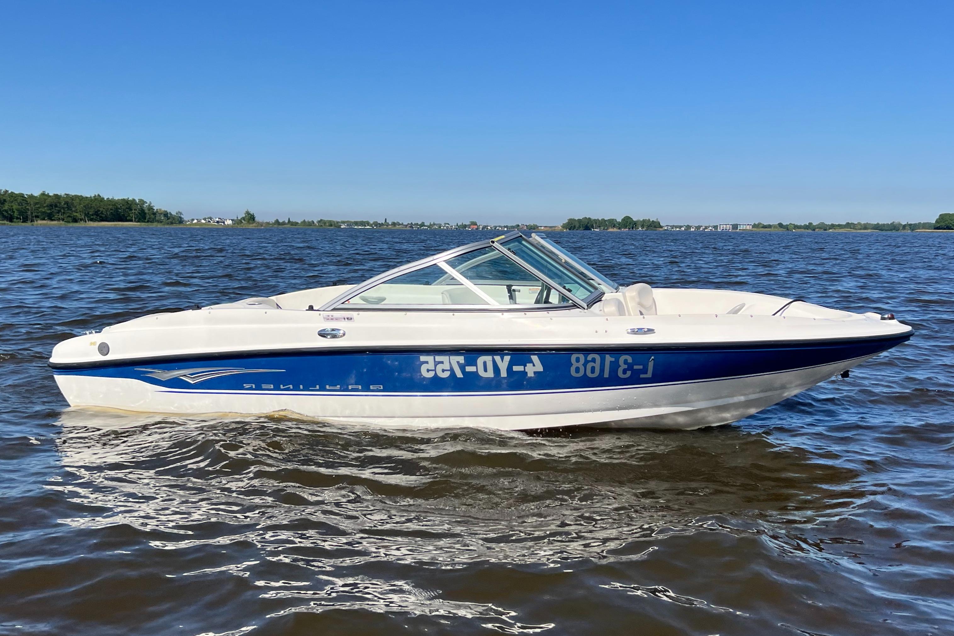 Bayliner 175 Bowrider — foto 4 van 12