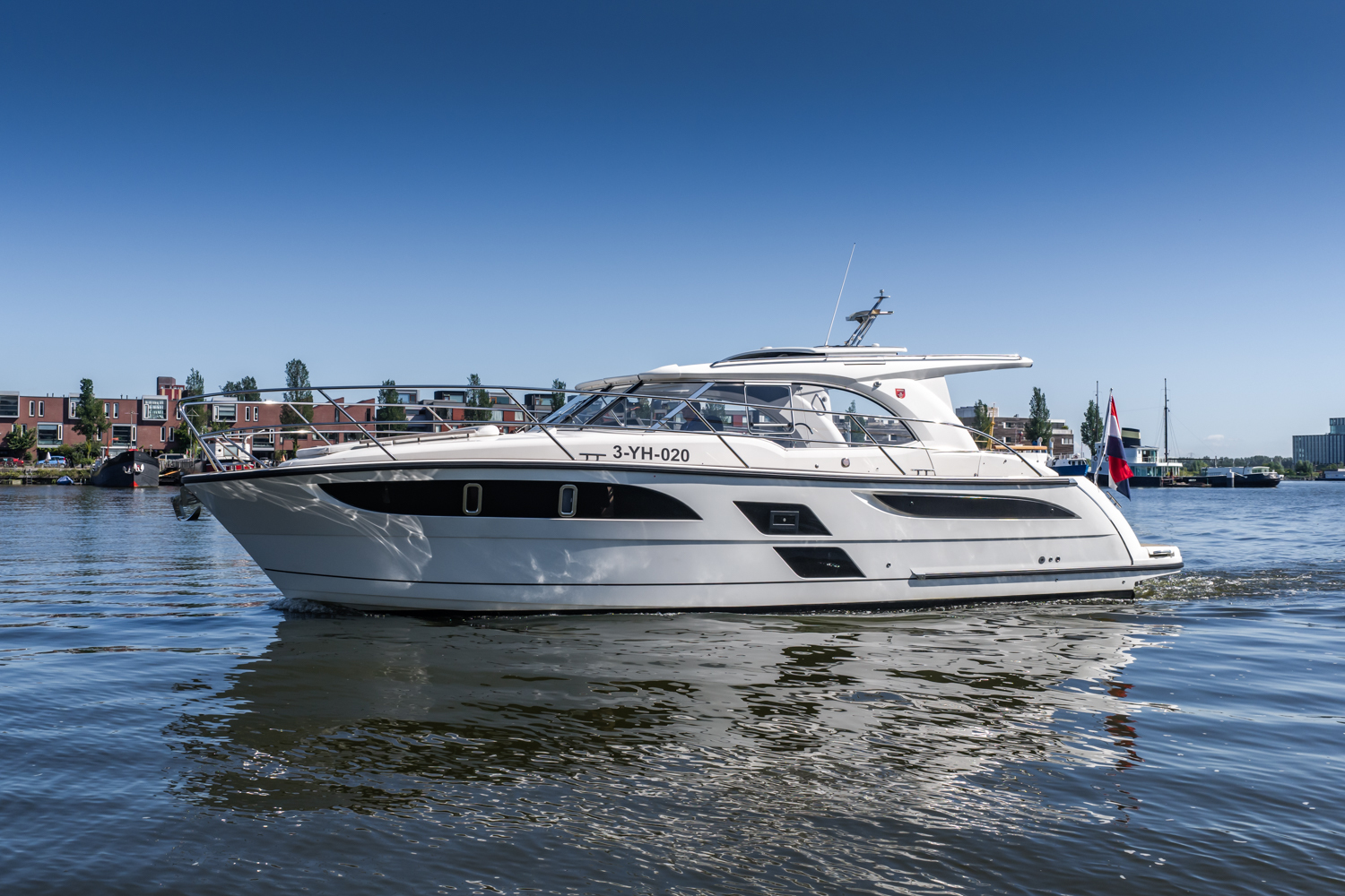 Marex 360 Cabriolet Cruiser — foto 2 van 30