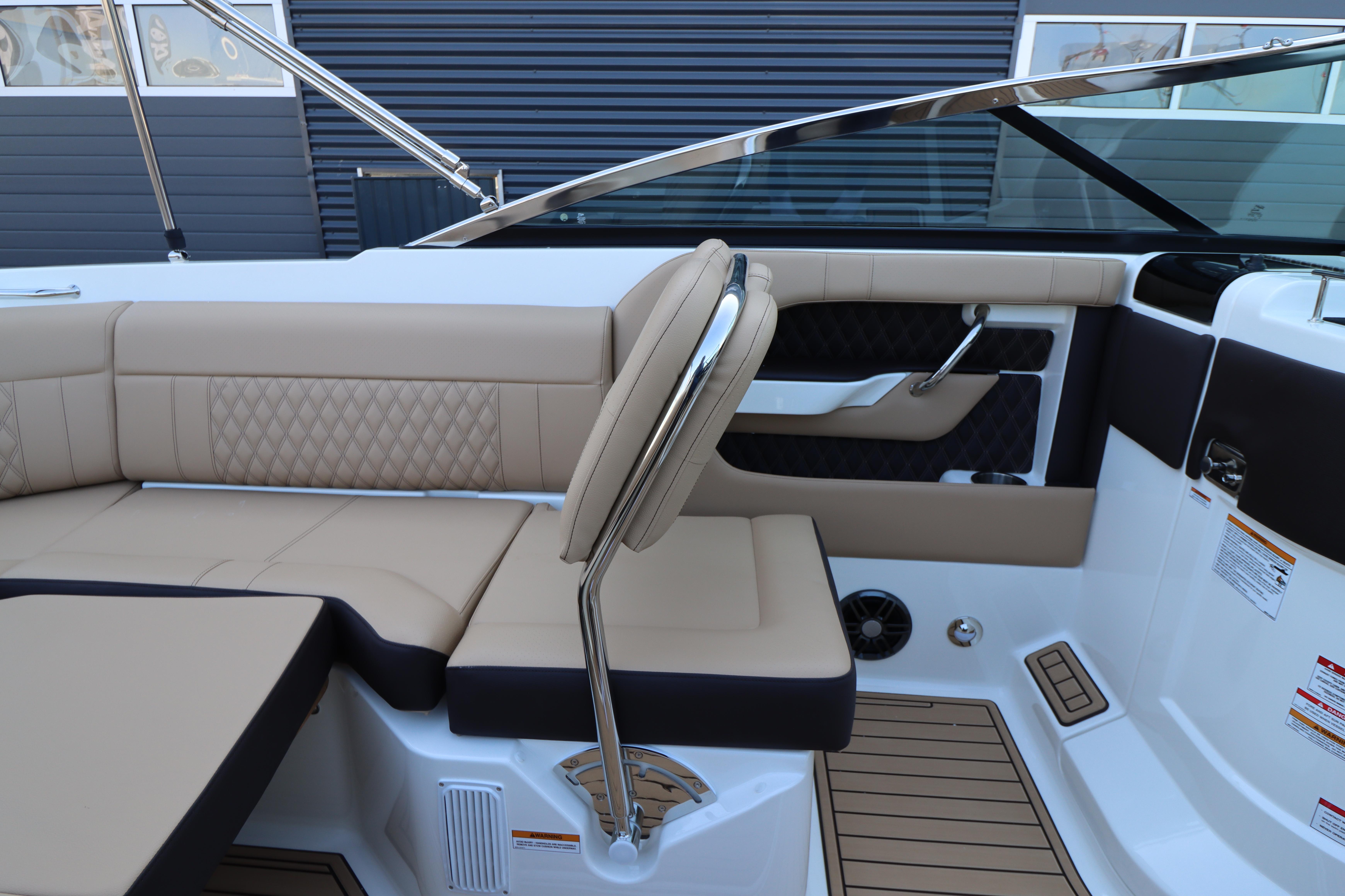 Sea Ray SLX 250 — foto 9 van 39